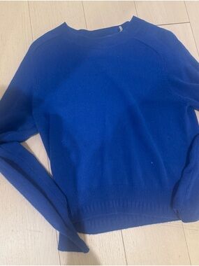 Classic Royal Crewneck Sweater in Blue